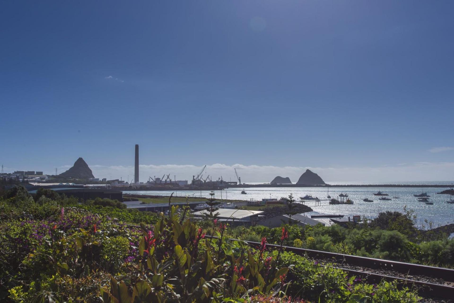 The Waterfront Escape Villa New Plymouth Exterior photo