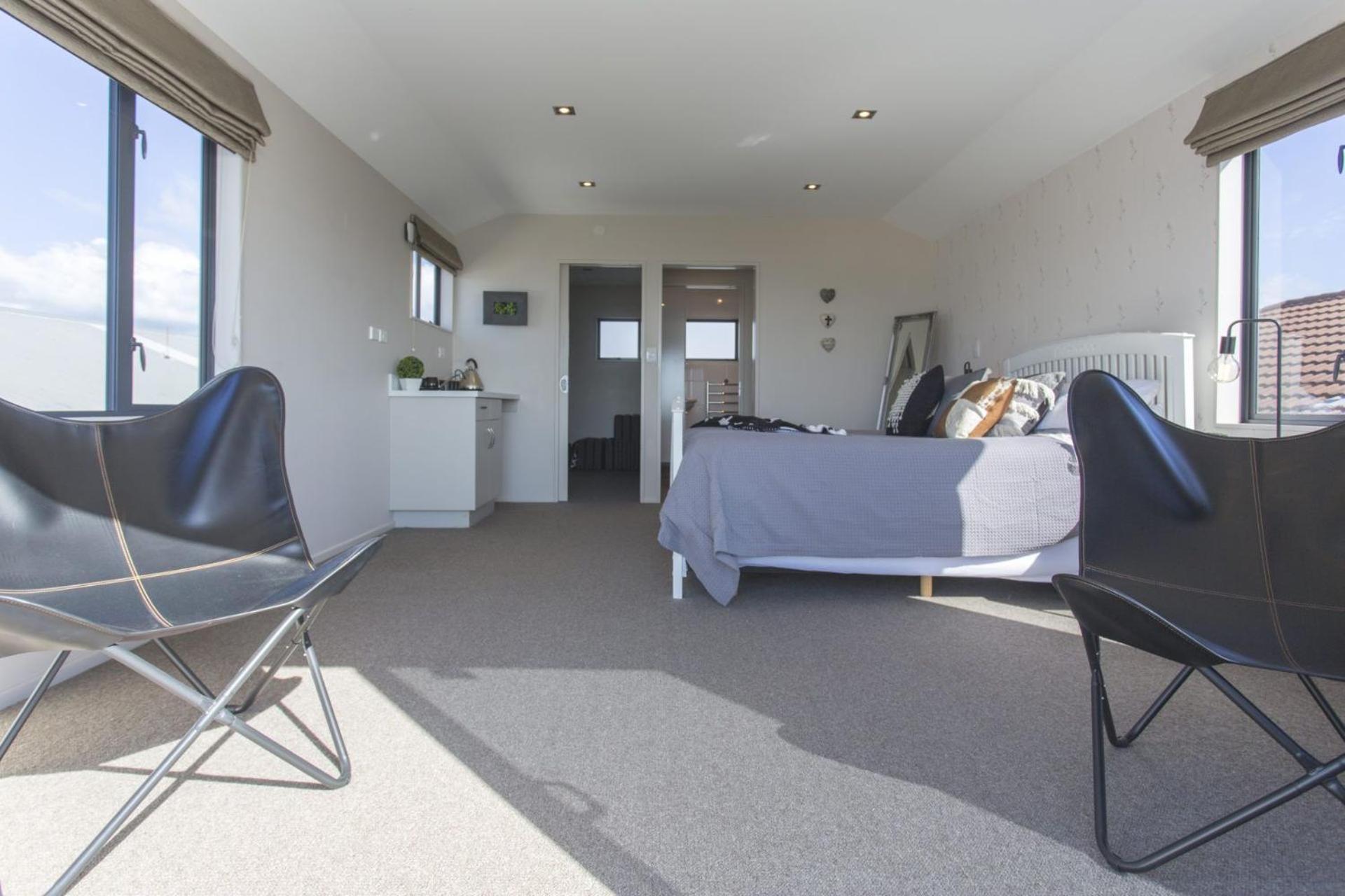 The Waterfront Escape Villa New Plymouth Exterior photo